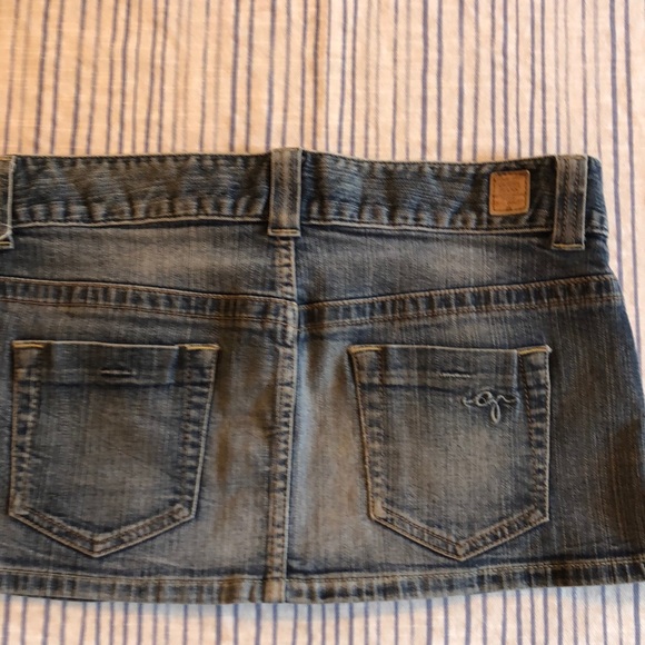 Gently Used Super Mini Skirt - Picture 6 of 8